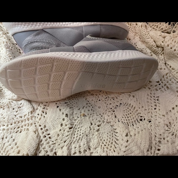 ADIDAS Running Sneakers - Picture 4 of 11